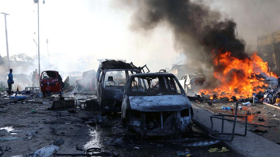 2017-10-14T151120Z_1848265129_RC112FFA6CF0_RTRMADP_3_SOMALIA-ATTACKS