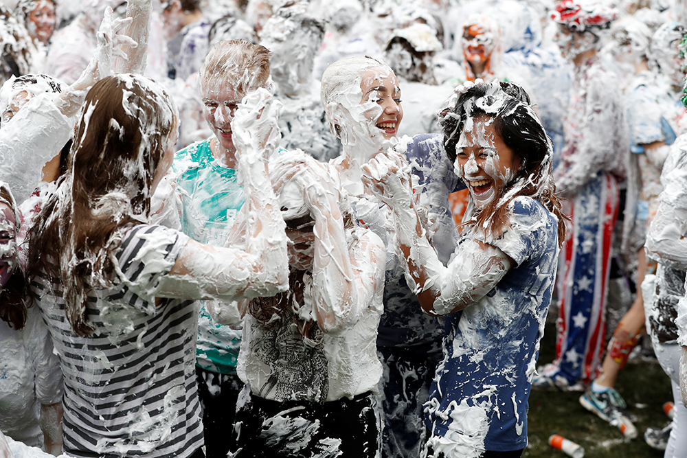 2017-10-23T123139Z_148026019_RC15ABFE2050_RTRMADP_3_BRITAIN-EDUCATION-ODD