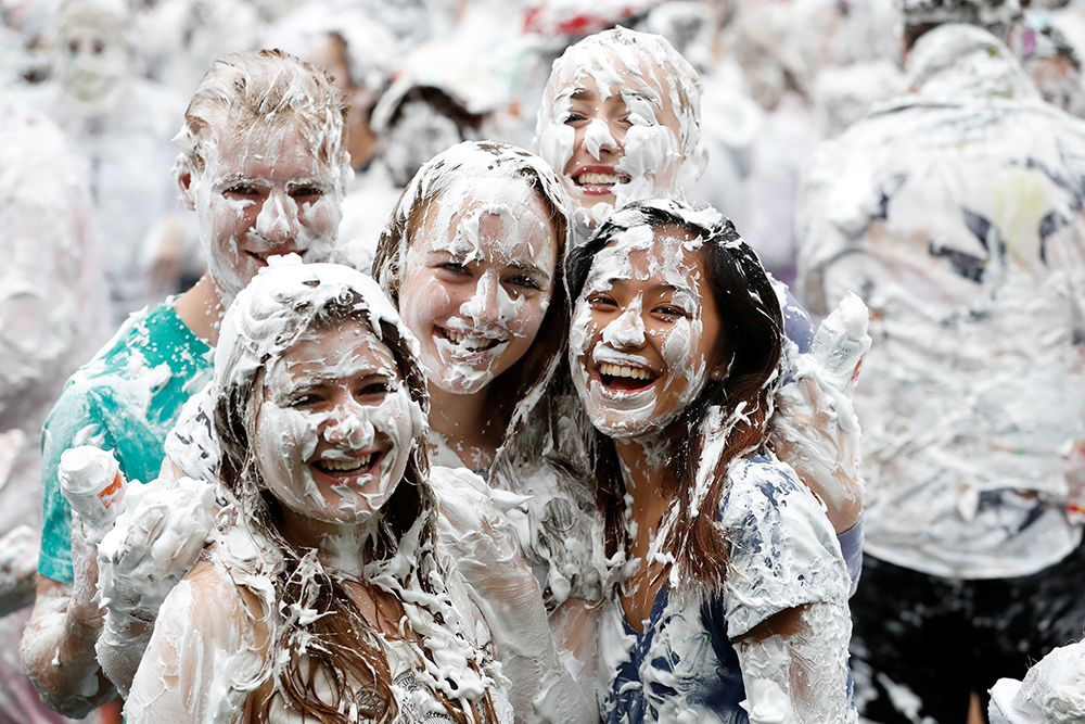 2017-10-23T123153Z_559749984_RC1D4445C490_RTRMADP_3_BRITAIN-EDUCATION-ODD