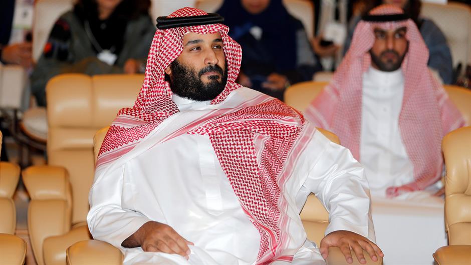 2017-10-24T130529Z_704350614_RC124BD1D270_RTRMADP_3_SAUDI-ECONOMY