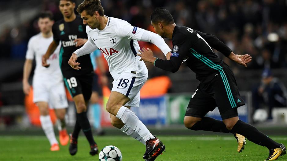 2017-11-01T213124Z_1393796088_RC115383D150_RTRMADP_3_SOCCER-CHAMPIONS-TOT-MAD