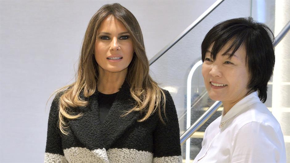 2017-11-05T064148Z_1693192821_RC1733760F90_RTRMADP_3_TRUMP-ASIA-JAPAN