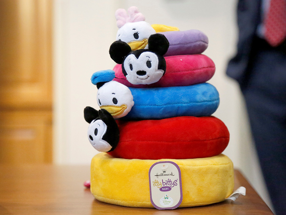 REUTERS/Mary Schwalm