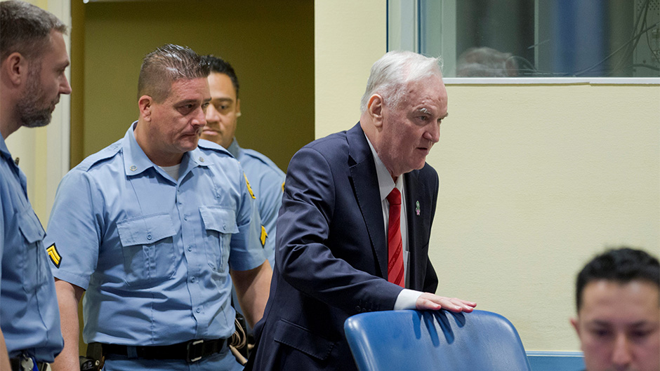 2017-11-22T094136Z_282153193_RC1A61EB2350_RTRMADP_3_WARCRIMES-MLADIC