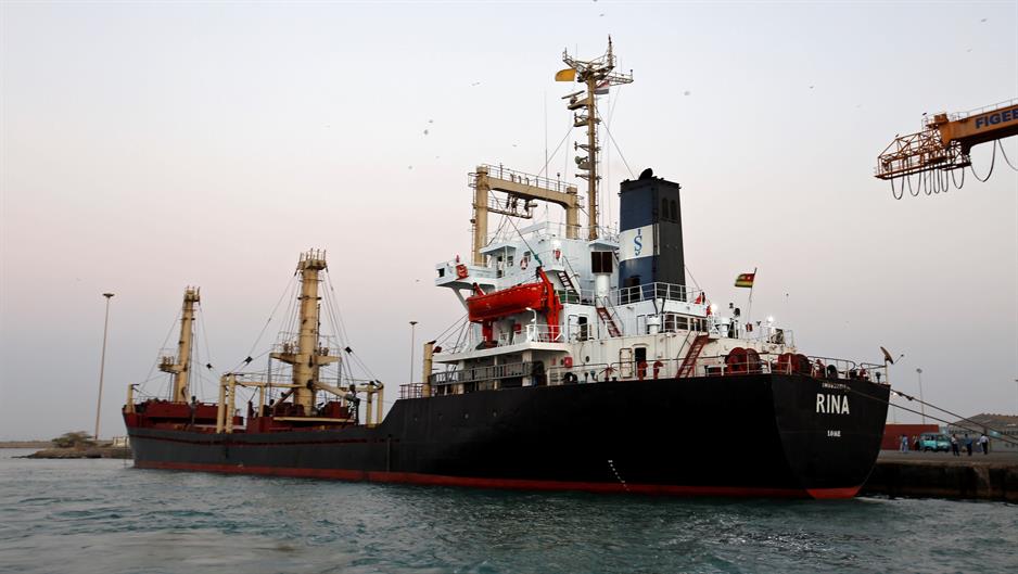 2017-11-27T090917Z_1884734498_RC177E917620_RTRMADP_3_YEMEN-SECURITY-AID