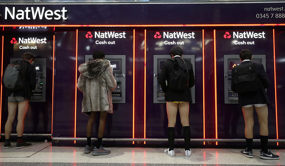 Reuters/Simon Dawson