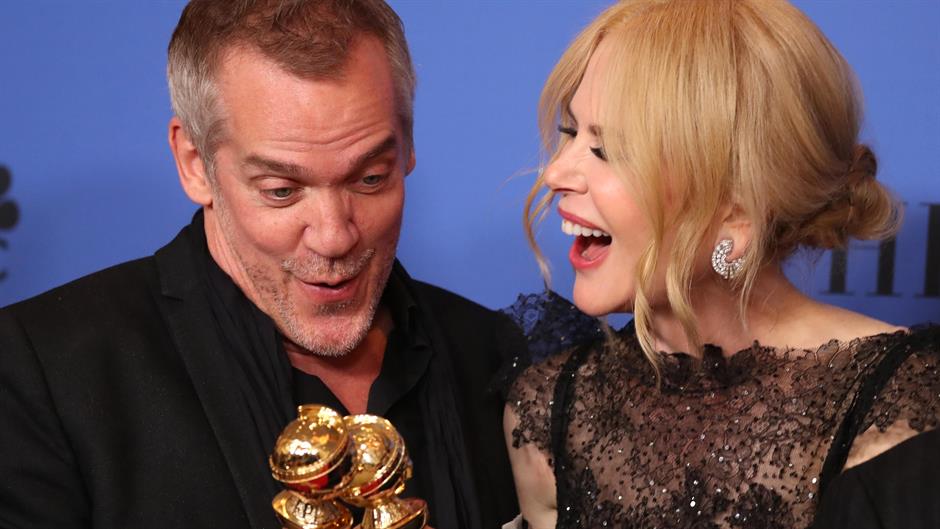 2018-01-08T055044Z_2088609604_HP1EE180G8J1N_RTRMADP_3_AWARDS-GOLDENGLOBES