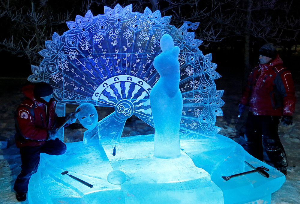 REUTERS/Ilya Naymushin