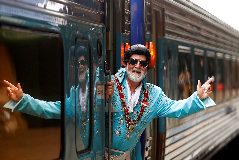 Reuters/Daniel Munoz