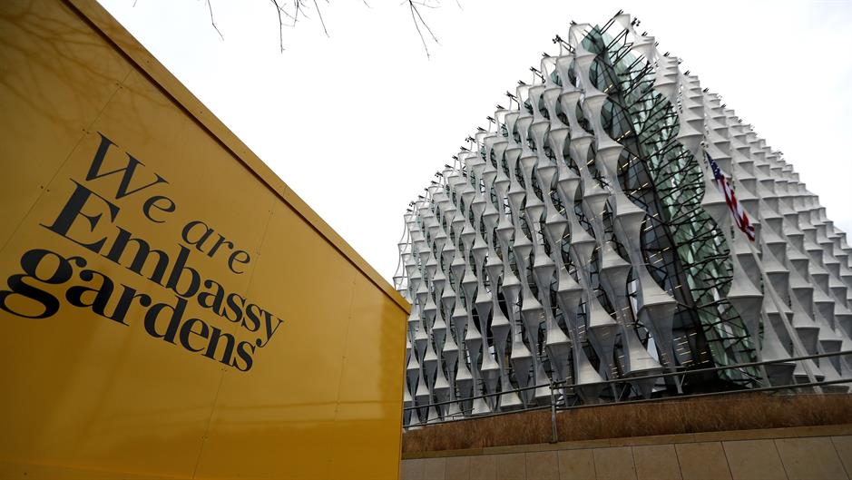 2018-01-12T153727Z_1827168076_RC1857D78E50_RTRMADP_3_USA-TRUMP-BRITAIN