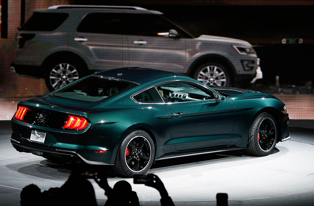 2018-01-14T222251Z_403892081_HP1EE1E1Q62Y7_RTRMADP_3_AUTOSHOW-DETROIT