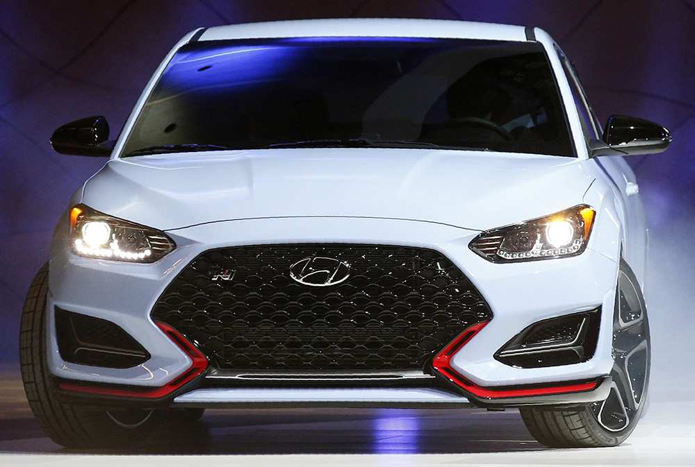 2018-01-15T184551Z_2139469191_HP1EE1F1G4EOY_RTRMADP_3_AUTOSHOW-DETROIT