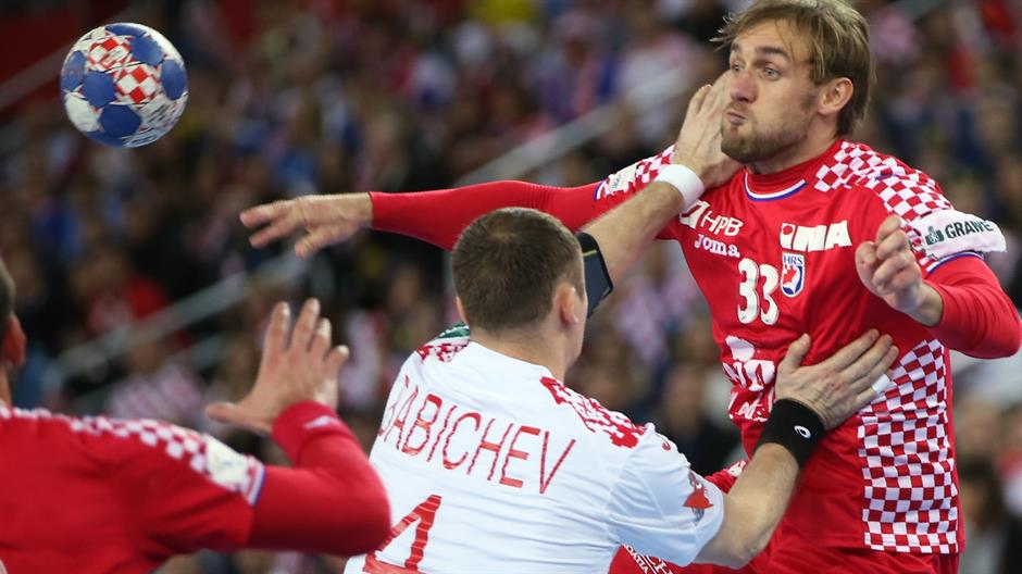 2018-01-18T195523Z_1918077066_UP1EE1I1JCAFY_RTRMADP_3_HANDBALL-EUROPE-CRO-BLR