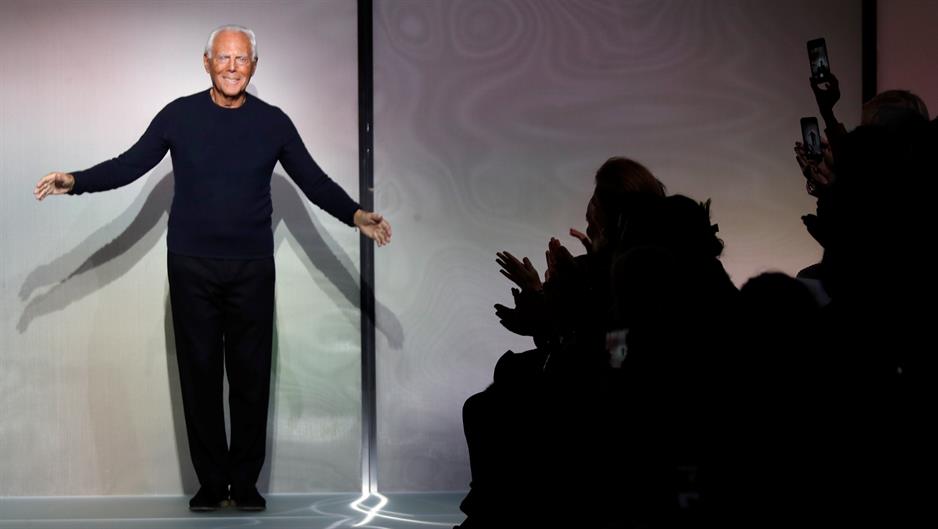 2018-01-23T190938Z_655155677_RC1381181180_RTRMADP_3_FASHION-PARIS-HAUTECOUTURE