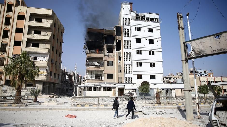 2018-02-06T154655Z_1325188149_RC1EE1DBFDB0_RTRMADP_3_MIDEAST-CRISIS-SYRIA