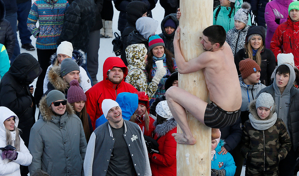 REUTERS/Ilya Naymushin