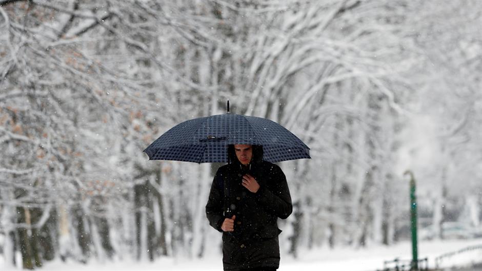 2018-02-23T104549Z_1003260197_RC1CF8BE2B10_RTRMADP_3_CROATIA-WEATHER-SNOW