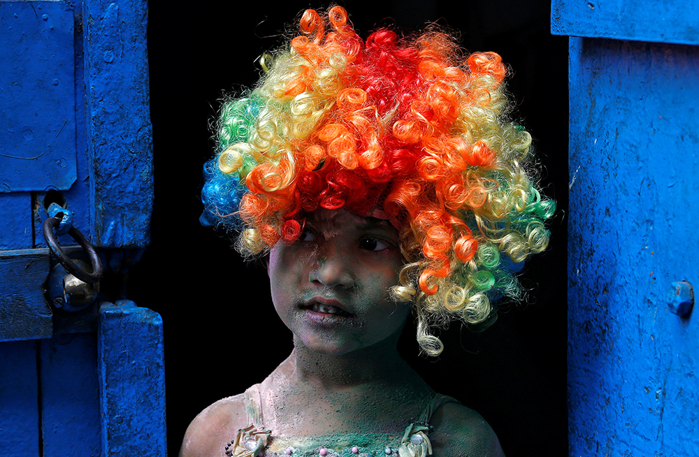 2018-03-01T113355Z_1732457369_RC17E5342560_RTRMADP_3_FESTIVAL-HOLI