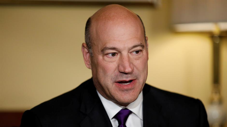 2018-03-06T224037Z_1863618911_RC1D2DE9FA00_RTRMADP_3_USA-TRUMP-COHN