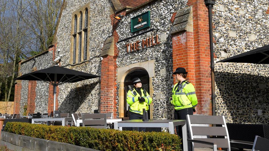 2018-03-07T100904Z_138488585_RC133BC77AA0_RTRMADP_3_BRITAIN-RUSSIA