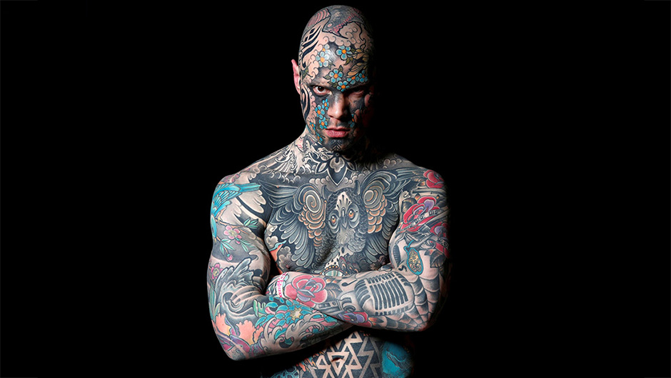 2018-03-09T200537Z_1867620257_RC11954C4D30_RTRMADP_3_FRANCE-TATTOO 11