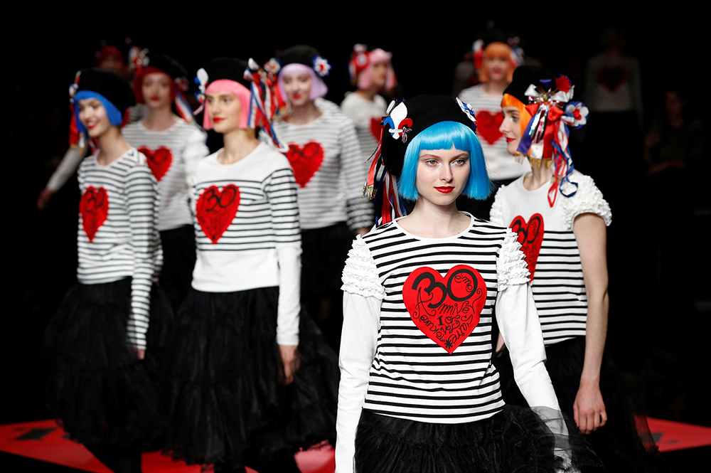 2018-03-22T092512Z_2046256987_RC18E1B6DAF0_RTRMADP_3_FASHION-TOKYO