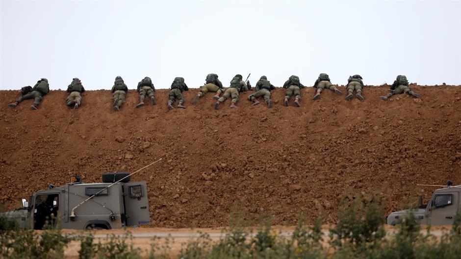 2018-03-30T125217Z_2089728066_RC17DCF25320_RTRMADP_3_ISRAEL-PALESTINIANS-PROTESTS