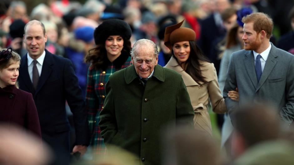 2018-04-03T151404Z_541645765_RC1E0C7BED00_RTRMADP_3_BRITAIN-ROYALS-PHILIP