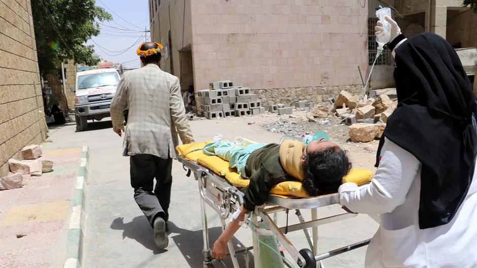 2018-04-09T144149Z_1889036406_RC1A5762B040_RTRMADP_3_YEMEN-SECURITY