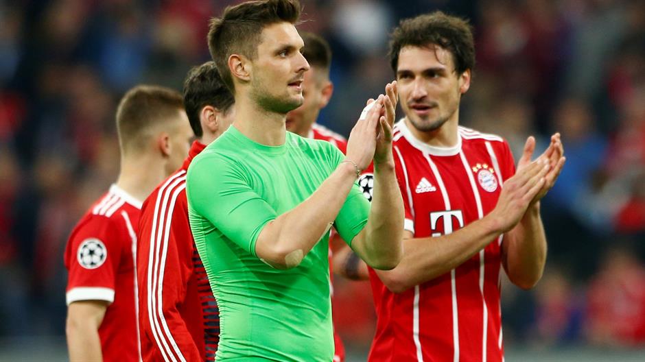 2018-04-11T205724Z_580851094_RC146A5BB5D0_RTRMADP_3_SOCCER-CHAMPIONS-BAY-SEV