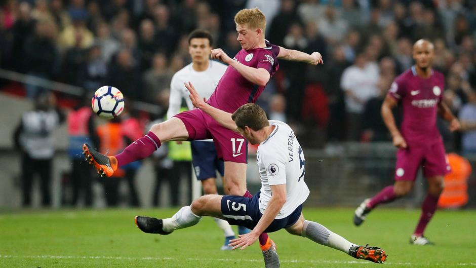 2018-04-14T201041Z_2111713687_RC1E75BBFA30_RTRMADP_3_SOCCER-ENGLAND-TOT-MCI