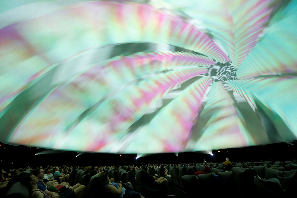 2018-04-16T034745Z_755977215_RC114D375420_RTRMADP_3_MUSIC-COACHELLA