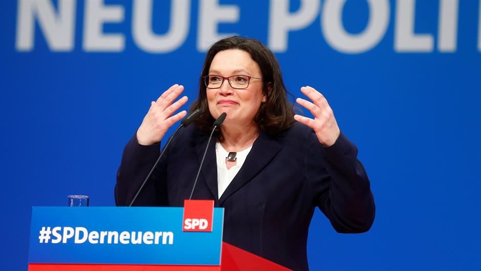 2018-04-22T123702Z_1232030361_RC18EDD0AB30_RTRMADP_3_GERMANY-POLITICS-SPD