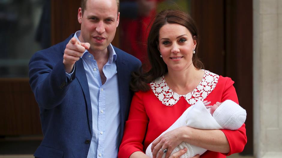 2018-04-23T172500Z_2104799428_RC16C46291F0_RTRMADP_3_BRITAIN-ROYALS-BABY