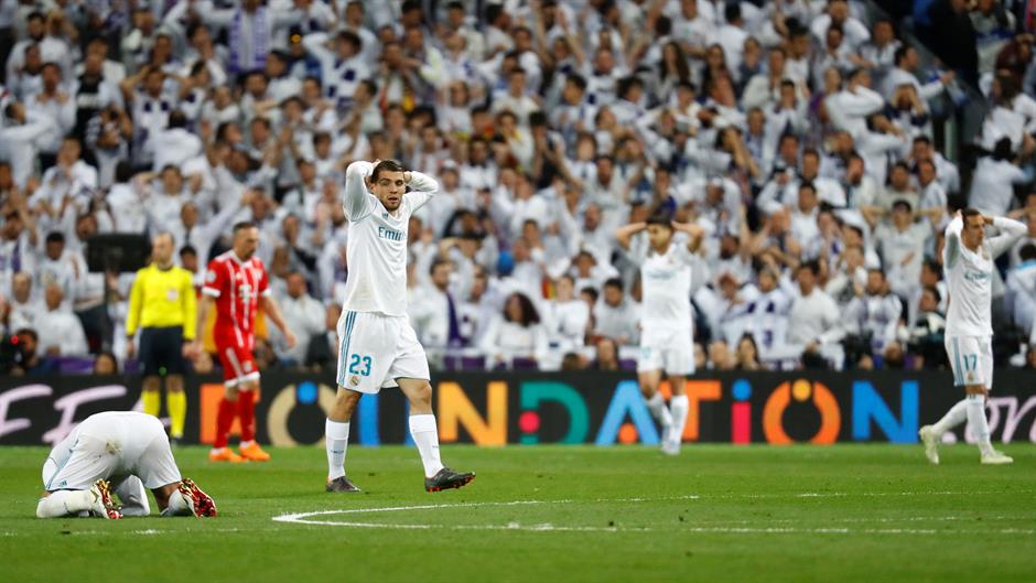 2018-05-01T200108Z_1791565125_RC1419FC1860_RTRMADP_3_SOCCER-CHAMPIONS-MAD-BAY