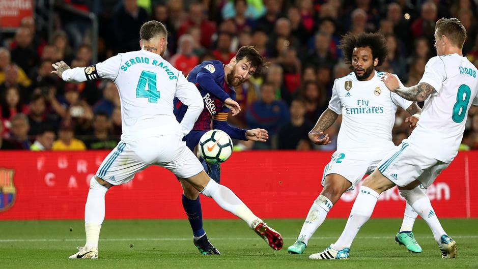 2018-05-06T202912Z_82689980_RC15693CB1E0_RTRMADP_3_SOCCER-SPAIN-FCB-MAD