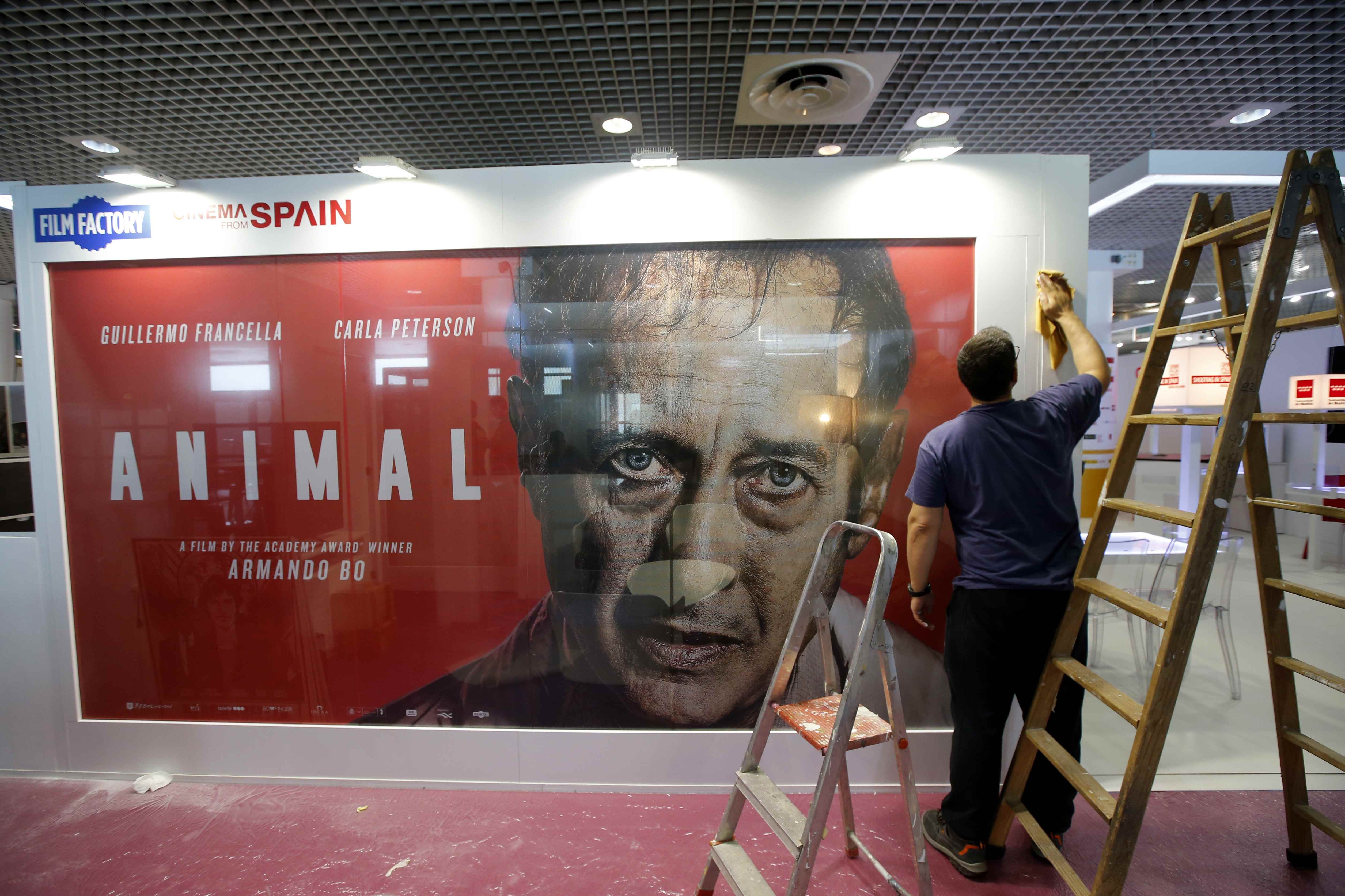 REUTERS/Jean-Paul Pelissier