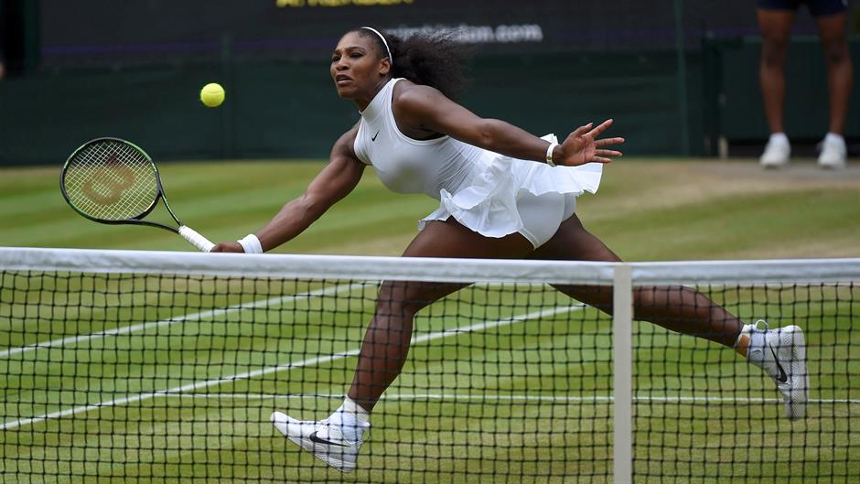 2018-05-22T104237Z_670809462_RC16AAD4BEE0_RTRMADP_3_TENNIS-FRENCHOPEN-SERENA