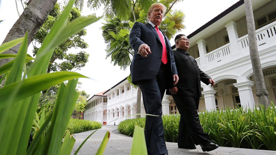 2018-06-12T050359Z_318662799_RC17CDD53000_RTRMADP_3_NORTHKOREA-USA