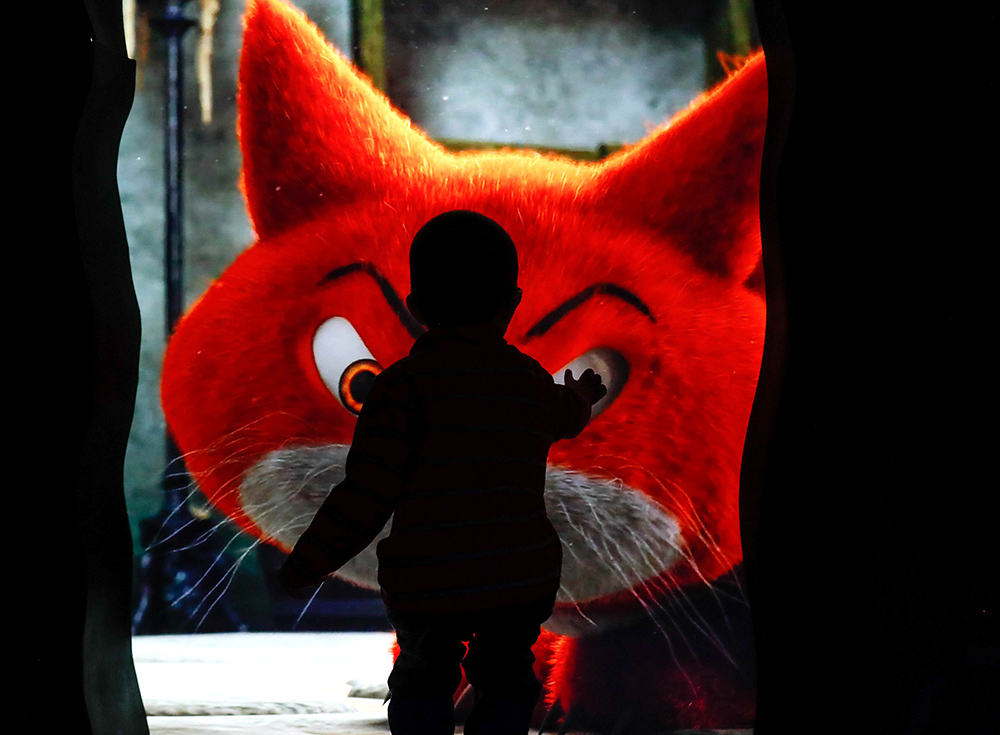 2018-06-12T133923Z_1807854076_RC183C5F0560_RTRMADP_3_BELGIUM-SMURFS