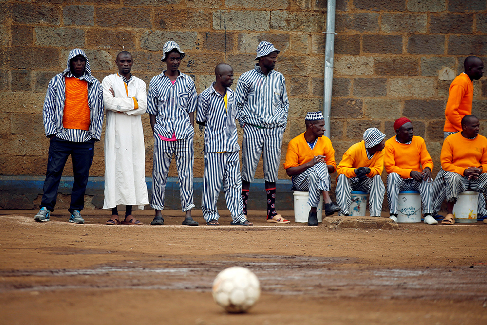 2018-06-14T180920Z_1048935112_RC1E8C63A8C0_RTRMADP_3_SOCCER-WORLD-CUP-KENYA-PRISON
