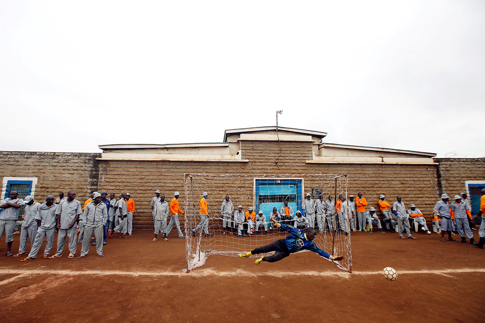 2018-06-14T181001Z_784714857_RC1AE0049510_RTRMADP_3_SOCCER-WORLD-CUP-KENYA-PRISON