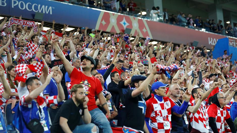 2018-06-16T210748Z_2032060323_RC110DA87E80_RTRMADP_3_SOCCER-WORLDCUP-CRO-NGA