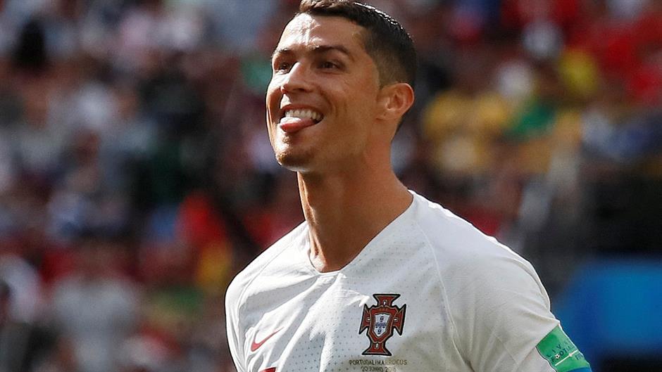 2018-06-20T135415Z_265677373_RC1DE6635750_RTRMADP_3_SOCCER-WORLDCUP-POR-MAR