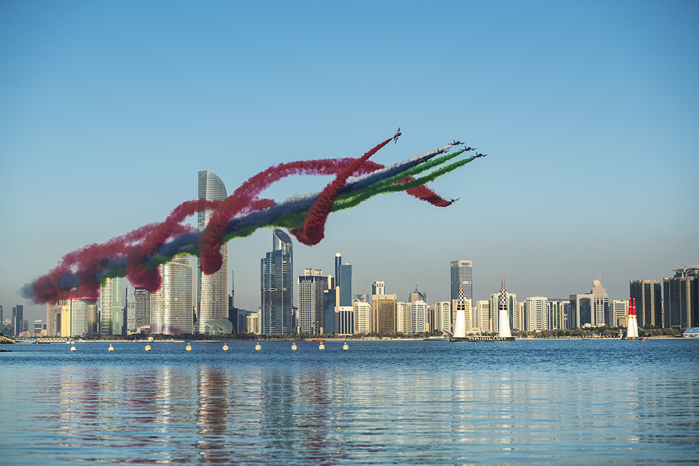 2018-06-22T113648Z_1_MTZSPDEE6MQ2XAFR_RTRFIPP_4_REDBULL-AIRRACE-UAE