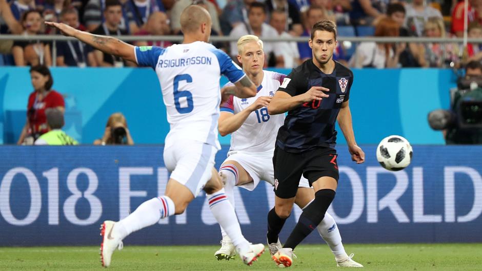 2018-06-26T180649Z_1214646724_RC1B7120A090_RTRMADP_3_SOCCER-WORLDCUP-ICE-CRO