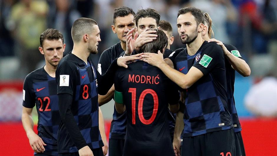 2018-07-01T204448Z_771579289_RC1F7FDE7930_RTRMADP_3_SOCCER-WORLDCUP-CRO-DNK