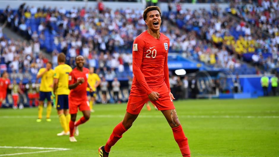 2018-07-07T162126Z_2027845970_RC1AC0B90B80_RTRMADP_3_SOCCER-WORLDCUP-SWE-ENG