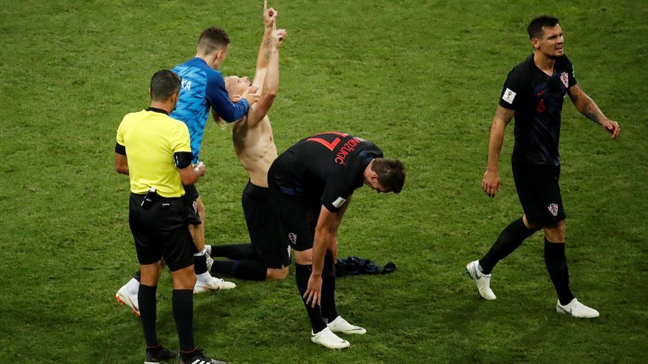 2018-07-07T202142Z_1714768382_RC1A26875600_RTRMADP_3_SOCCER-WORLDCUP-RUS-CRO