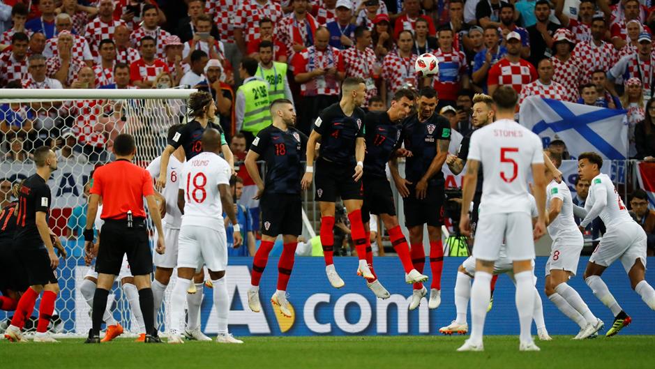 2018-07-11T181536Z_1208678730_RC1E3BE02370_RTRMADP_3_SOCCER-WORLDCUP-CRO-ENG